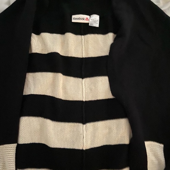 EEEBOK SHRUG CARDIGAN NEW WITHOUT TAG SIZE SMALL - Picture 3 of 3